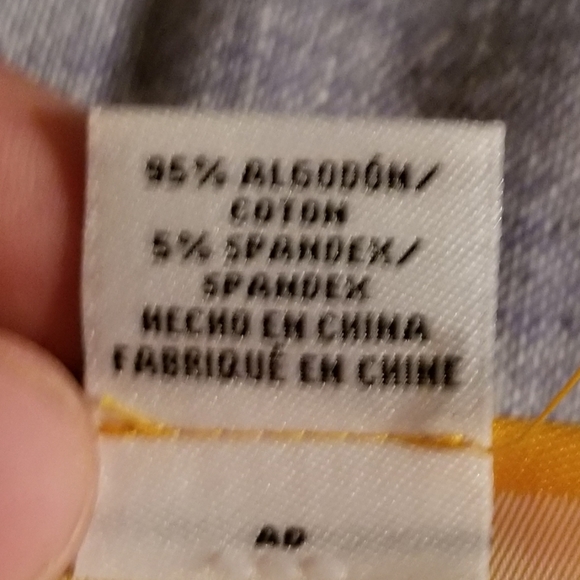 Rudy Rd. flowers & sequins - Picture 7 of 8